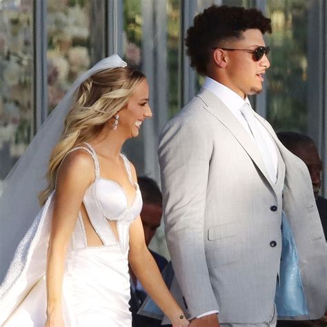 brittany mahomes wedding dress